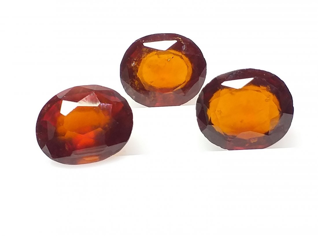 Hazenite Garnet 11.05 ct. - Red - Mixed - 3 Pieces (1 of 4)