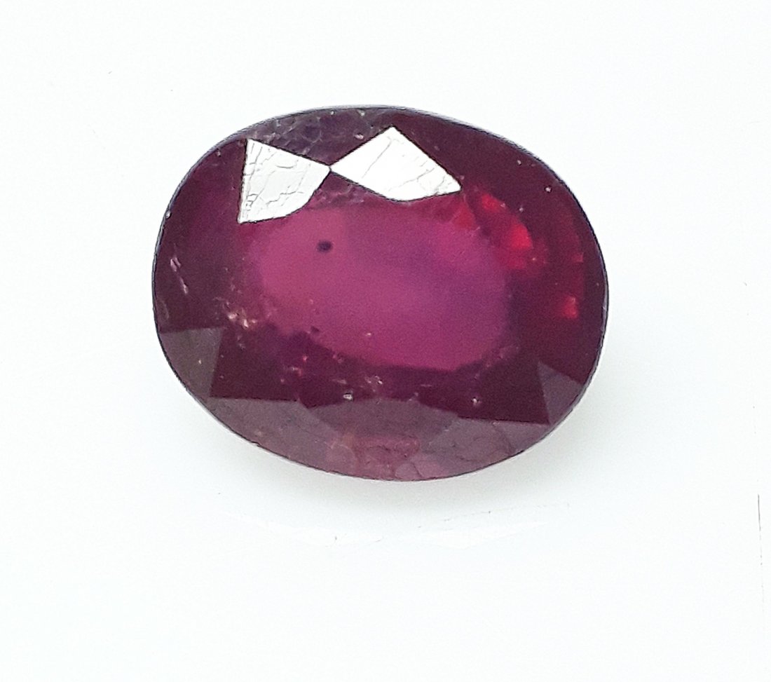 Natural Mozambique Ruby Oval - 6.60 ct. (1 of 5)