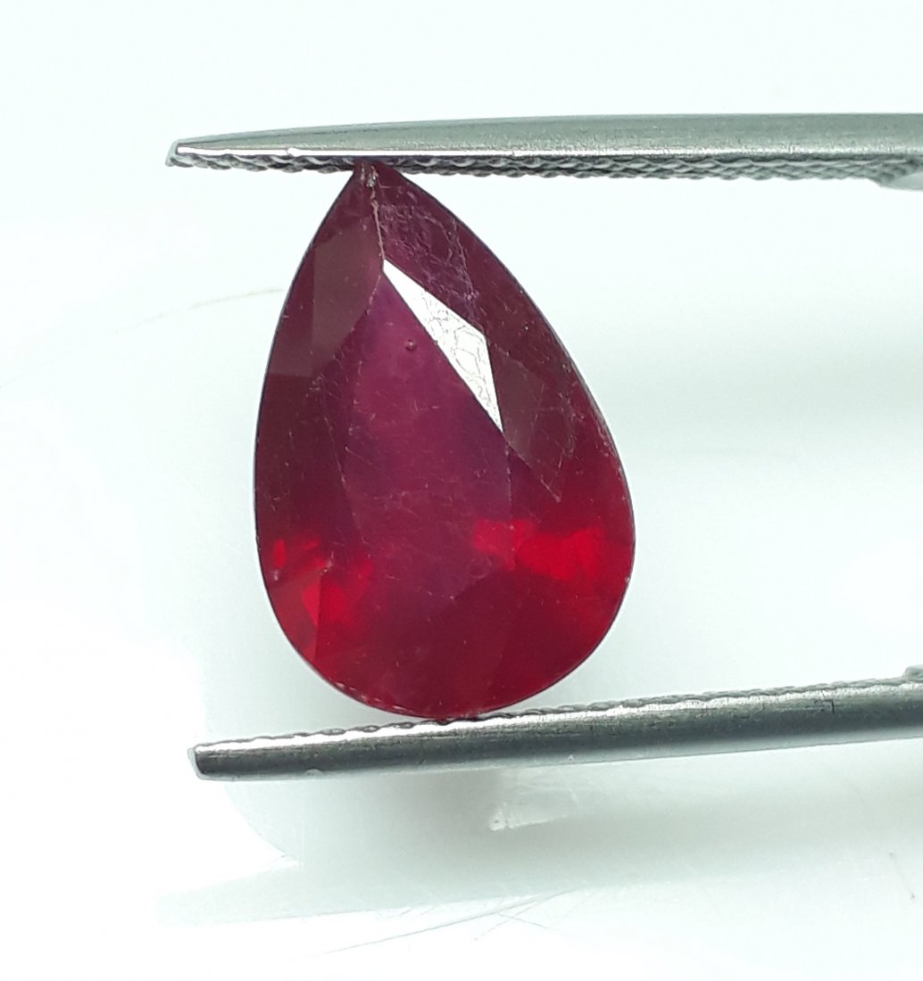 Natural Mozambique Ruby Pear - 5.56 ct. (1 of 5)