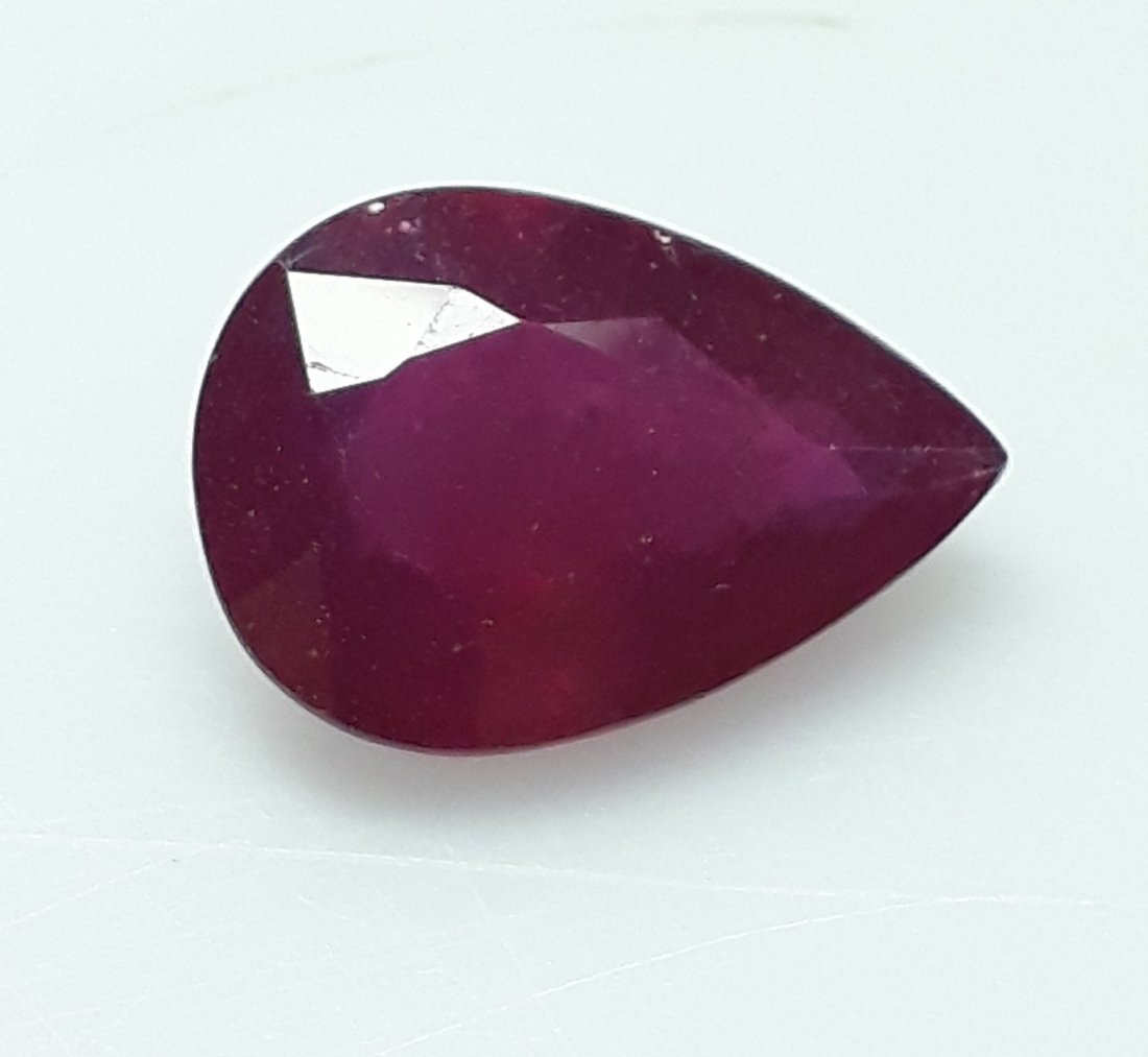 Natural Mozambique Ruby Pear - 4.13 ct. (1 of 5)