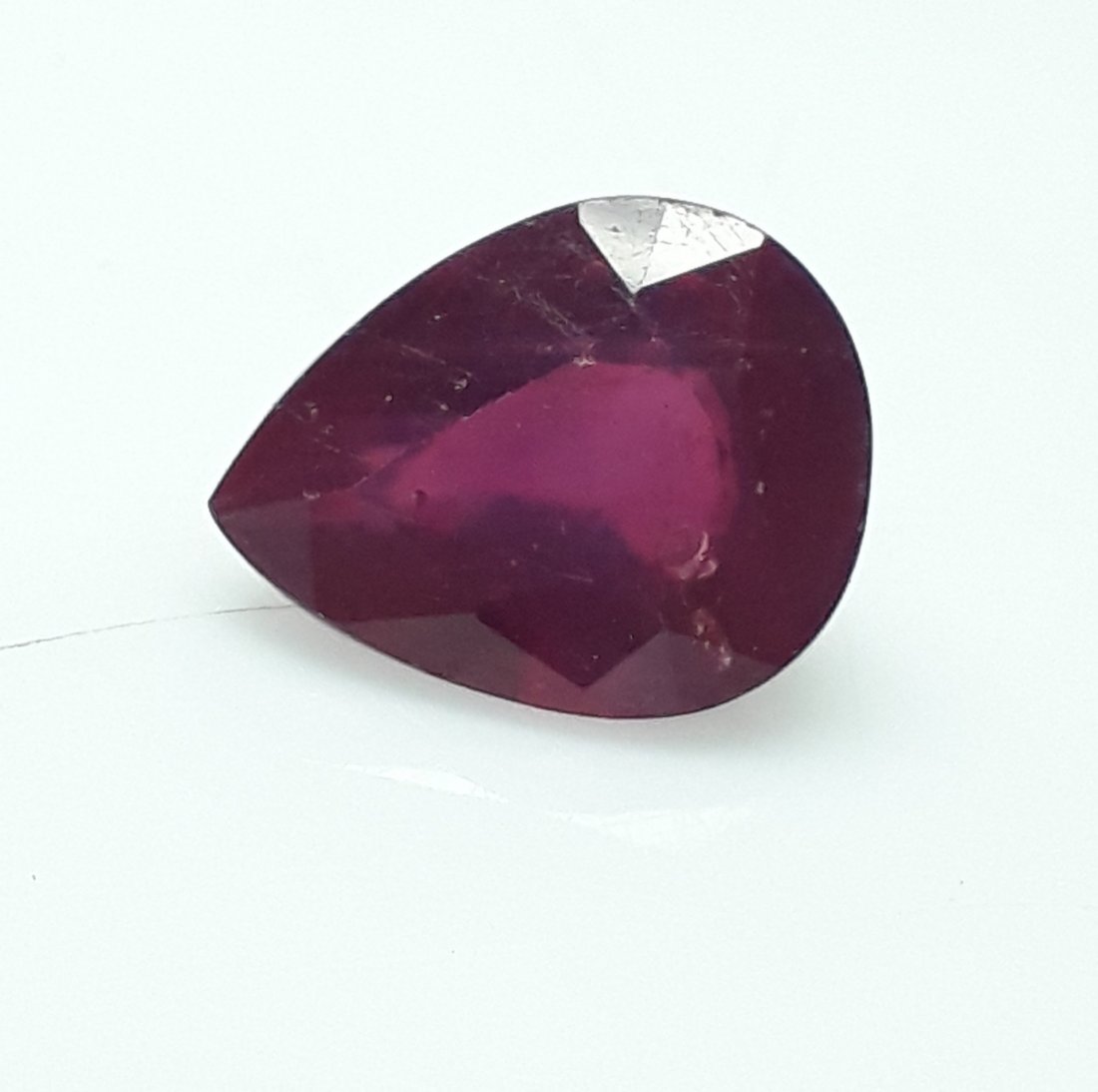 Natural Mozambique Ruby Pear Cut - 7.82 ct. (1 of 4)