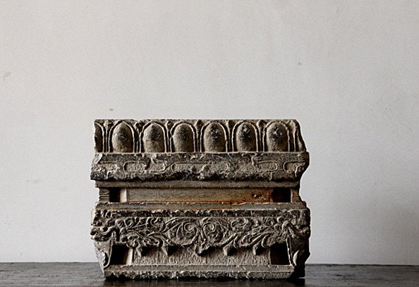 Rare Chinese Tang Dynasty Stone Carved Buddha Stand (1 of 7)