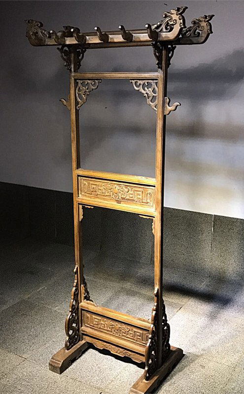 Fine Old Chinese Hardwood Carved Shelf (1 of 4)