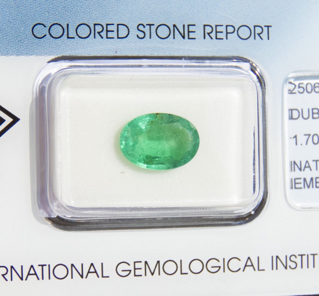 1.70 emerald. IGI certified. (1 of 10)