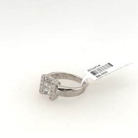 Ladies Platinum & Diamond Ring