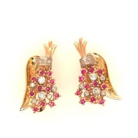 Pair of 18 k yellow gold diomand + ribies retro