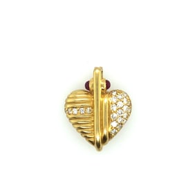 18k Yellow Gold heart diamond Pendant,
