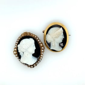 Lot of VICTORIAN  ONYX CAMEO BROOCH