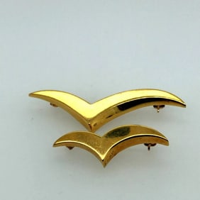 Lot of 2 Tiffany & co Brooch