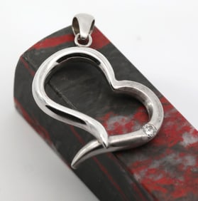 Hand Made 14K White Gold, Natural Diamond Heart Shape Necklace