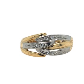 Two-tone diamond band