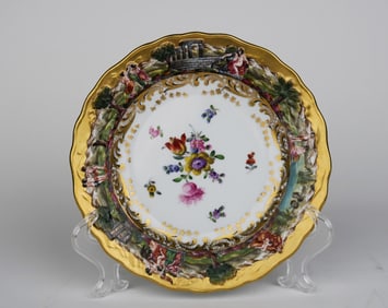 A Dresden Hand Painted Porcelain Decorative Cabinet Plate