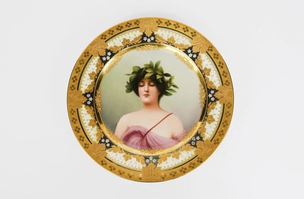 A Royal Vienna Hand Painted Decorative Porcelain Cabinet Plate