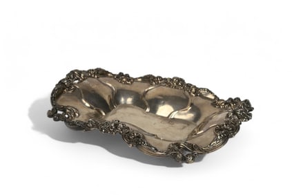 An American Sterling Silver Fruit Bowl