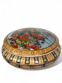 A Chinese Porcelain Box with a Very Detailed Cover