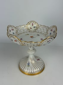 19th Century Meissen Porcelain Hand Painted Serving Bowl