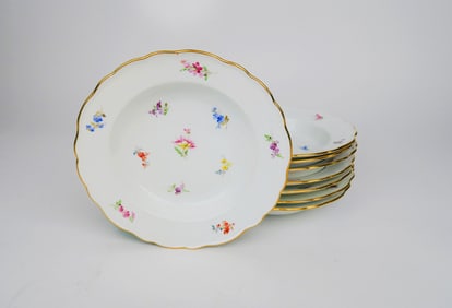 8 Meissen Porcelain Dinner Plates, Gemany Circa 1890