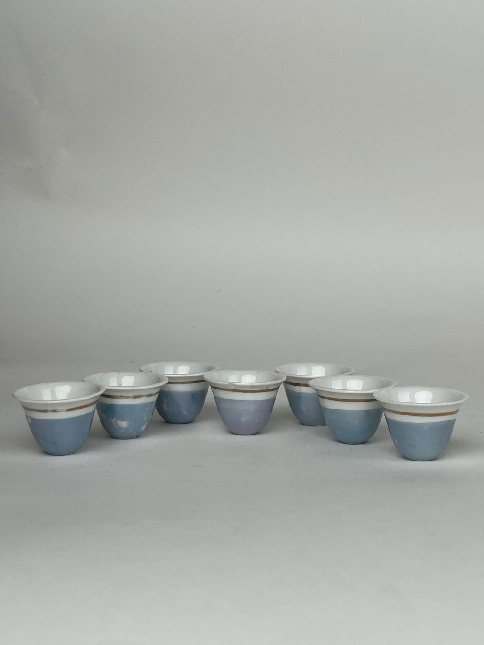 Set Of 7 Suki cups (1 of 4)