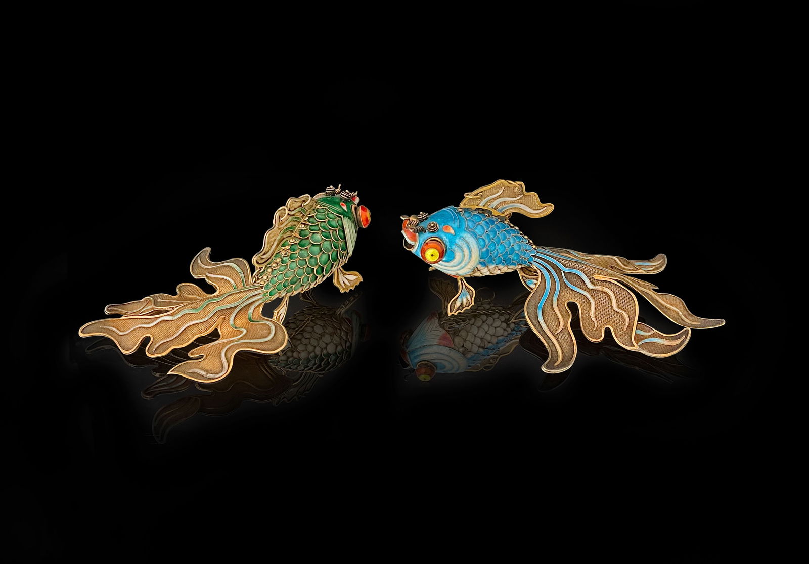 A Pair Of Chinese Enameled Gilt Silver Goldfishes: A Pair Of Chinese Enameled Gilt Silver Filigree Articulated Model Of Goldfishes. L 7" x D 5" x H 2.75"