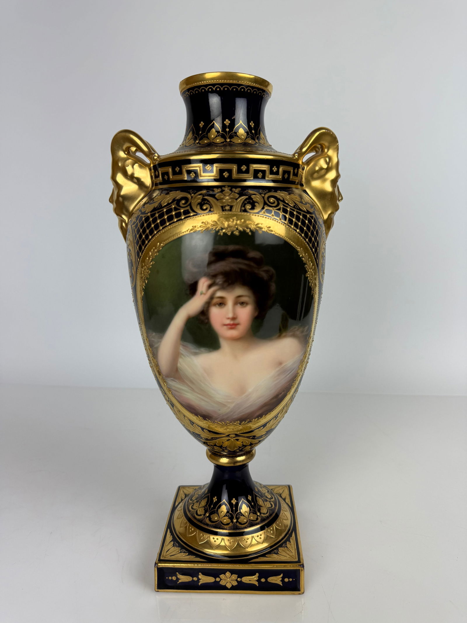 19th Century Royal Vienna Porcelain Hand Painted Vase (1 of 12)