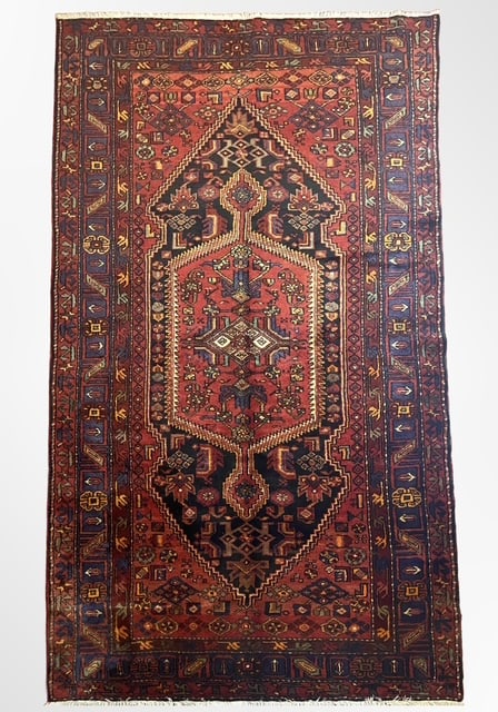 Lilian Antique Hand-Knotted Persian Rug, Made of the Best Wool and Herbal Dyed colour (1 of 5)