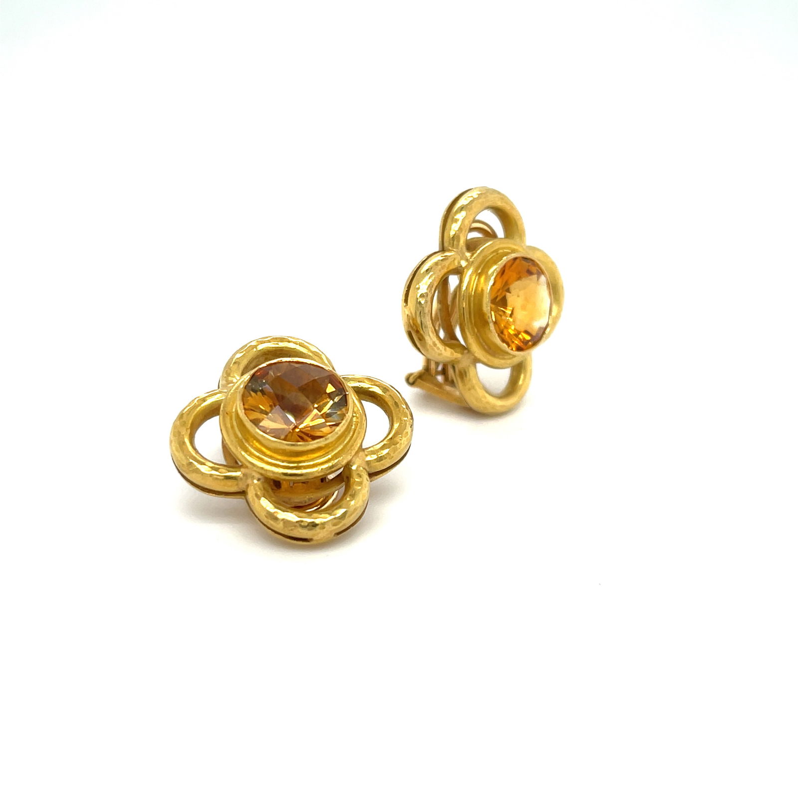 Elizabeth Locke 18K Yellow Gold & Citrine Earrings: Elizabeth Locke 18K Yellow Gold & Citrine Earrings. Dimensions: 0-7/8" Fine jewelry designer Elizabeth Locke has a deep appreciation for antiquity - and it shows. Inspired by ancient Etruscan, Greek a
