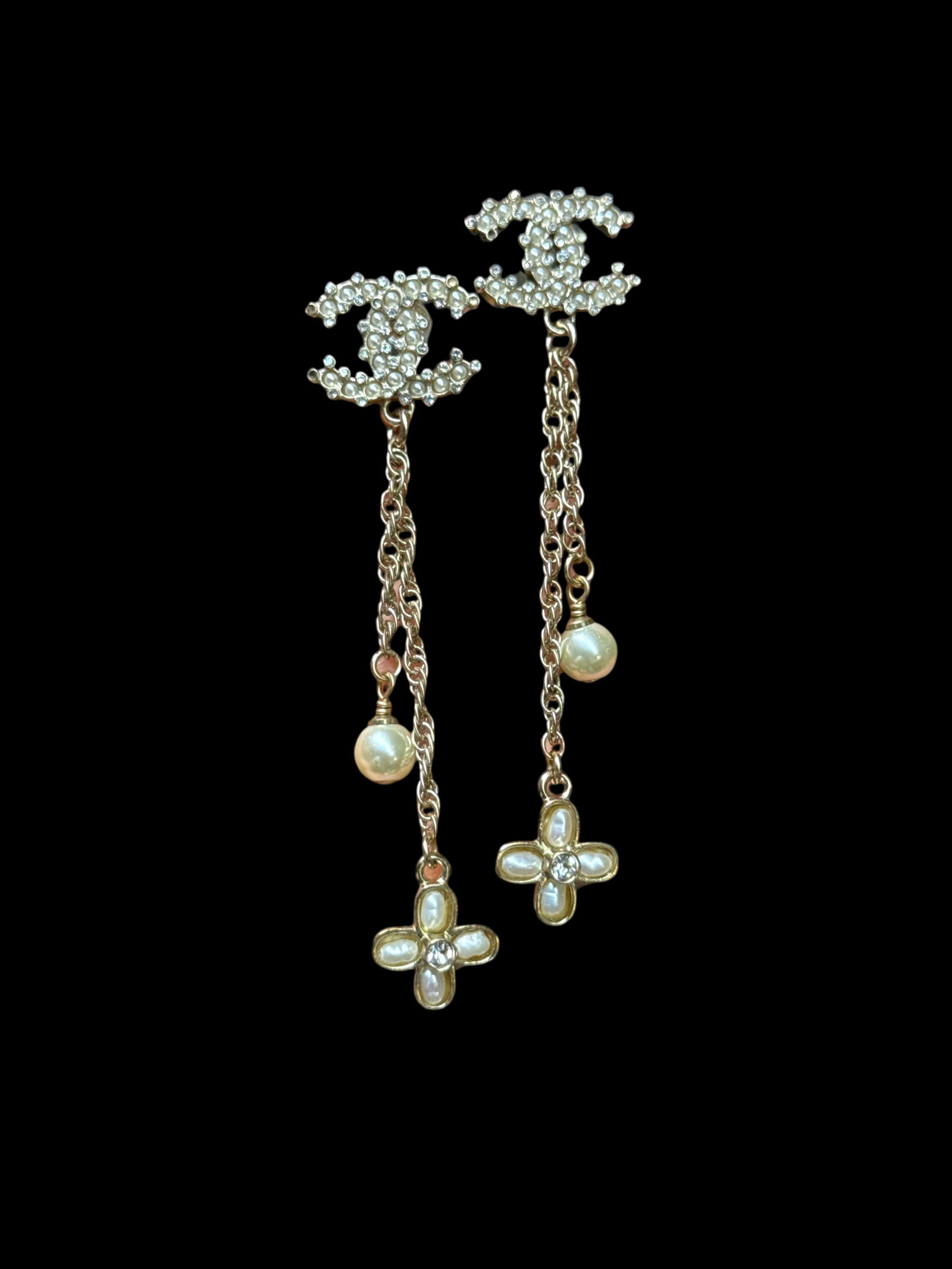 An Authentic Pair Of Chanel Pearl Earrings. (1 of 4)