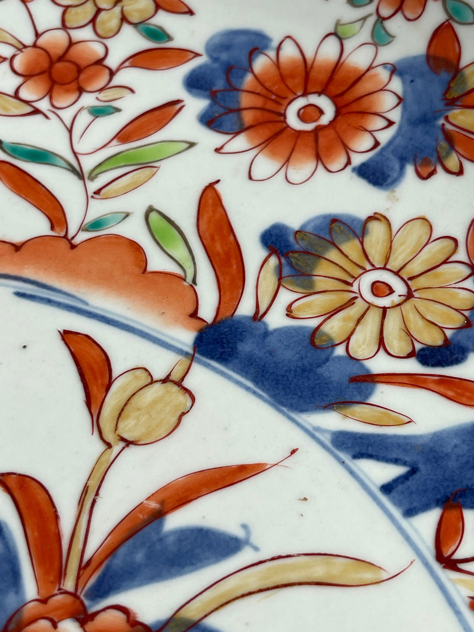 A Chinese Porcelain Plate - 6