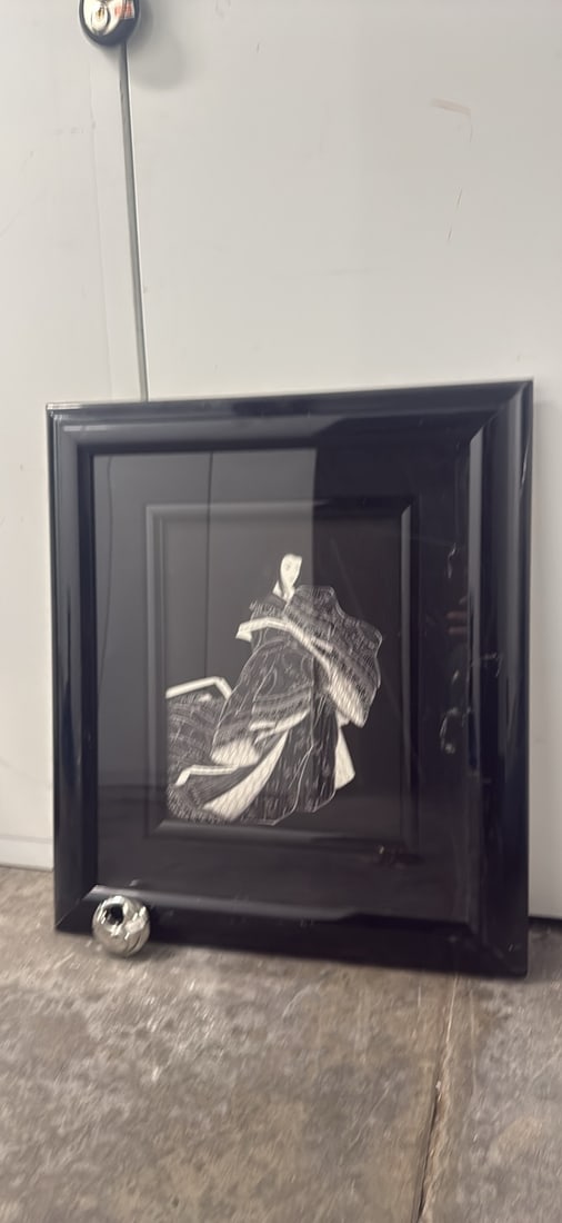 Gary Hostallero Limited Edition Framed Etching Lithograph in Black & White: Gary Hostallero Limited Edition Framed Etching Lithograph in Black & White. Had Signature & No: 300/3600. 22”x 24”