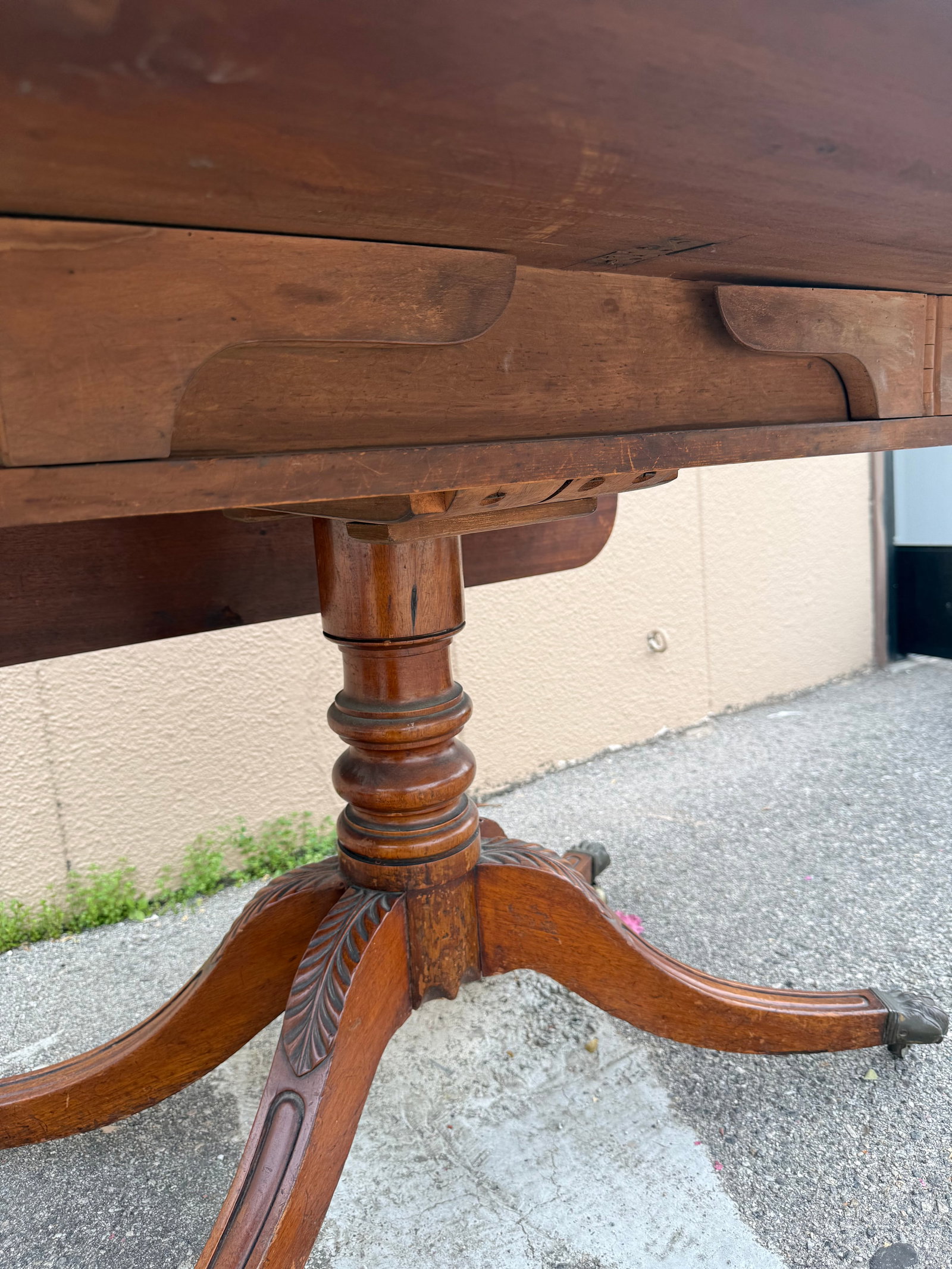 Antique Duncan Phyfe Style Mahogany Drop Leaf Table - 4