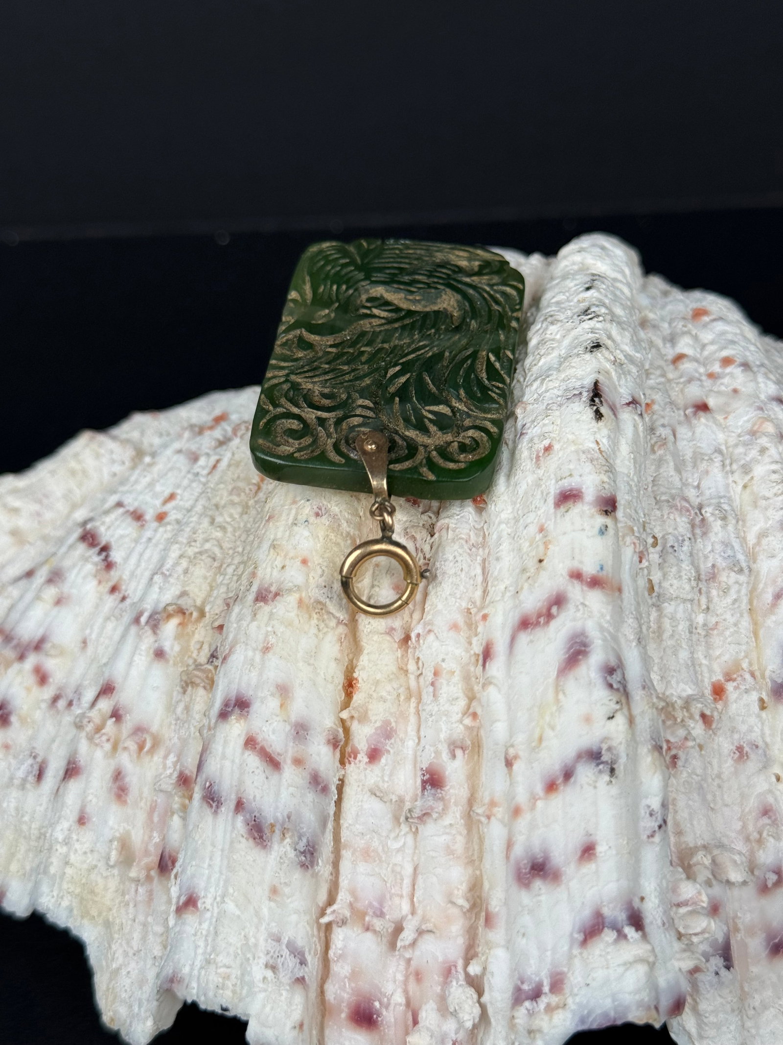 A Chinese Jade Necklace - 3