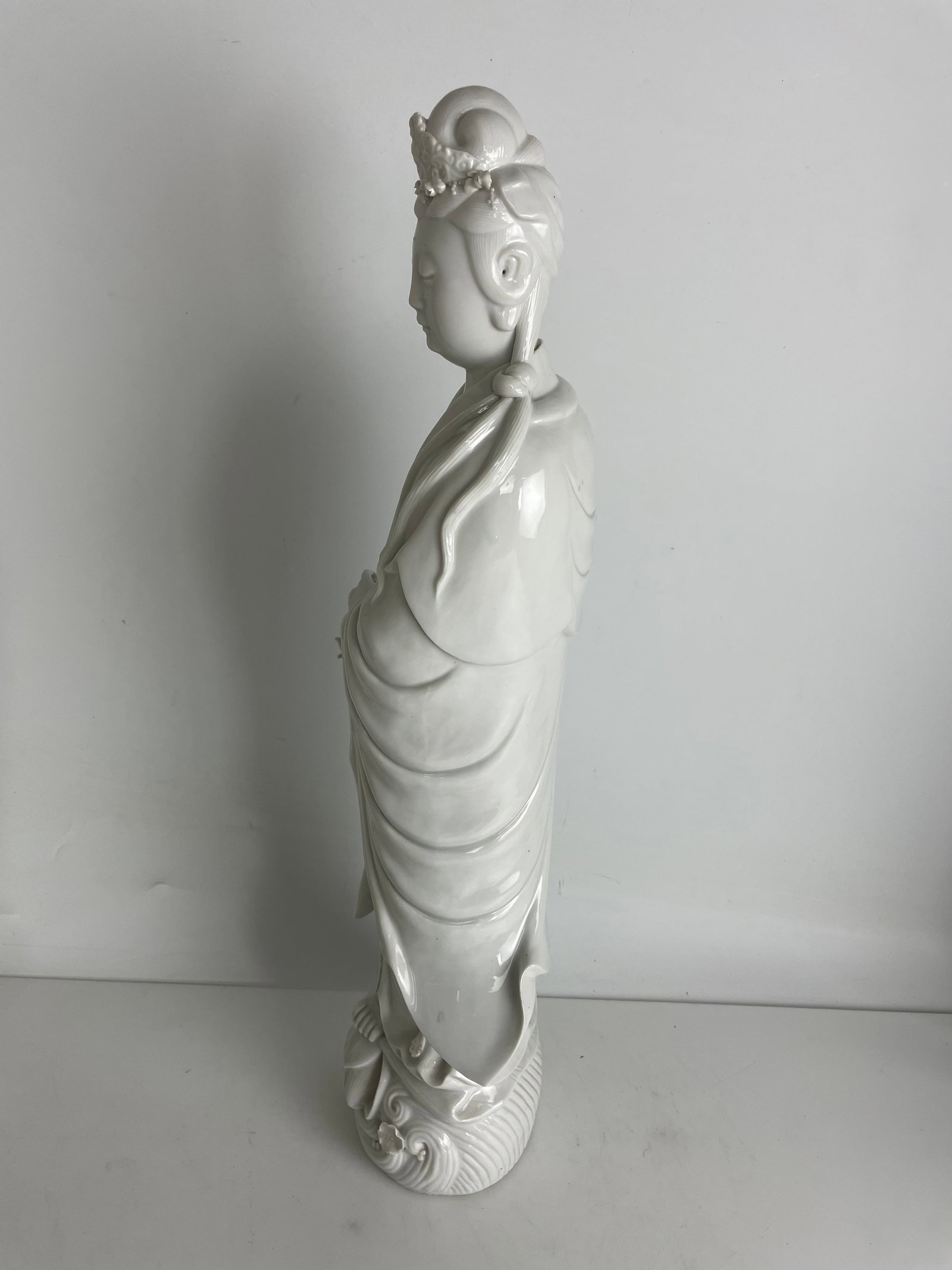 A Chinese Porcelain figure - 7