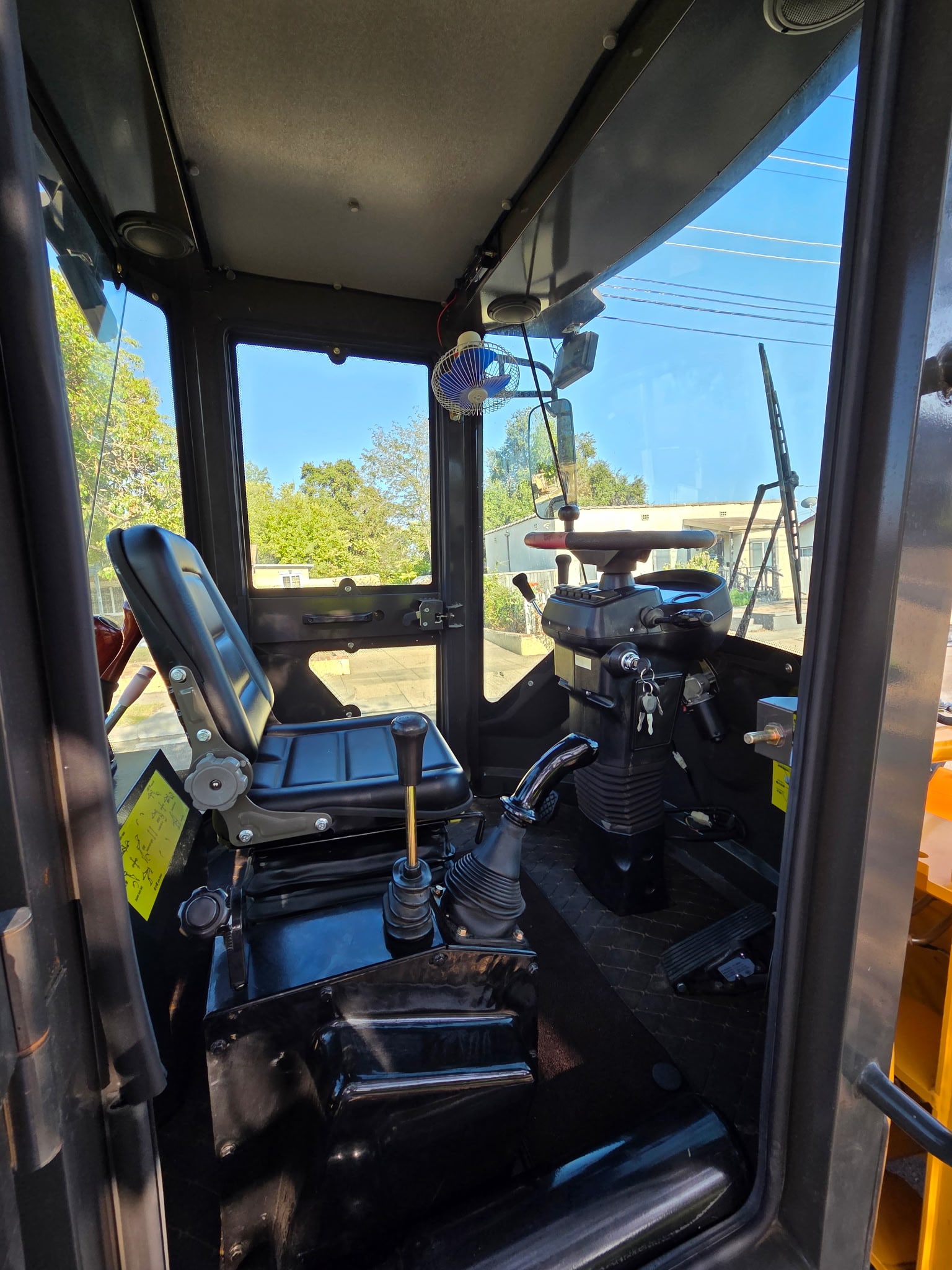 TBL110-20 Backhoe Loader - 10