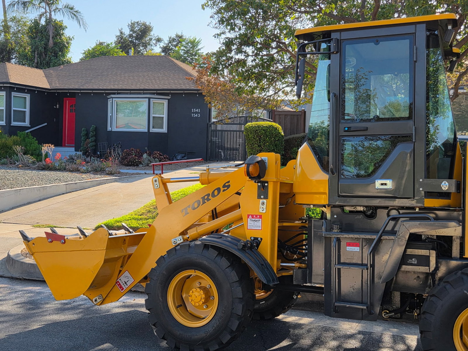 TBL110-20 Backhoe Loader - 2