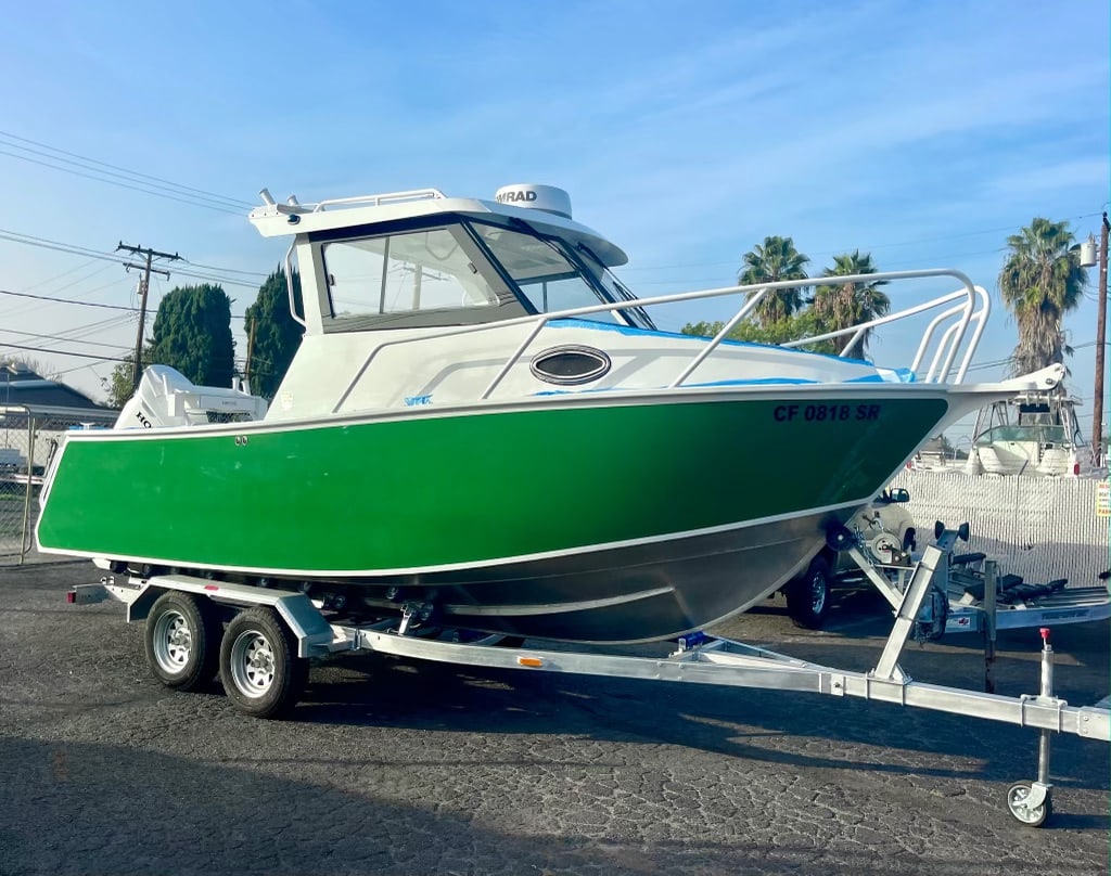 6.25M Cuddy Cabin Aluminum Fishing Boat: 6.25M Cuddy Cabin Aluminum Fishing Boat – Honda 225HP – Radar/GPS – Fully RiggedFor sale is a 6.25-meter (20.5 ft) aluminum cuddy cabin fishing boat, professionally rigged and powered by a Honda