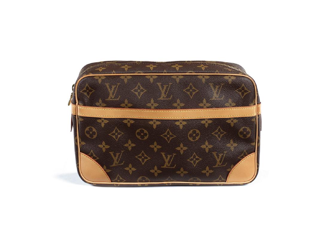 Louis Vuitton Camera Clutch Bag (1 of 4)