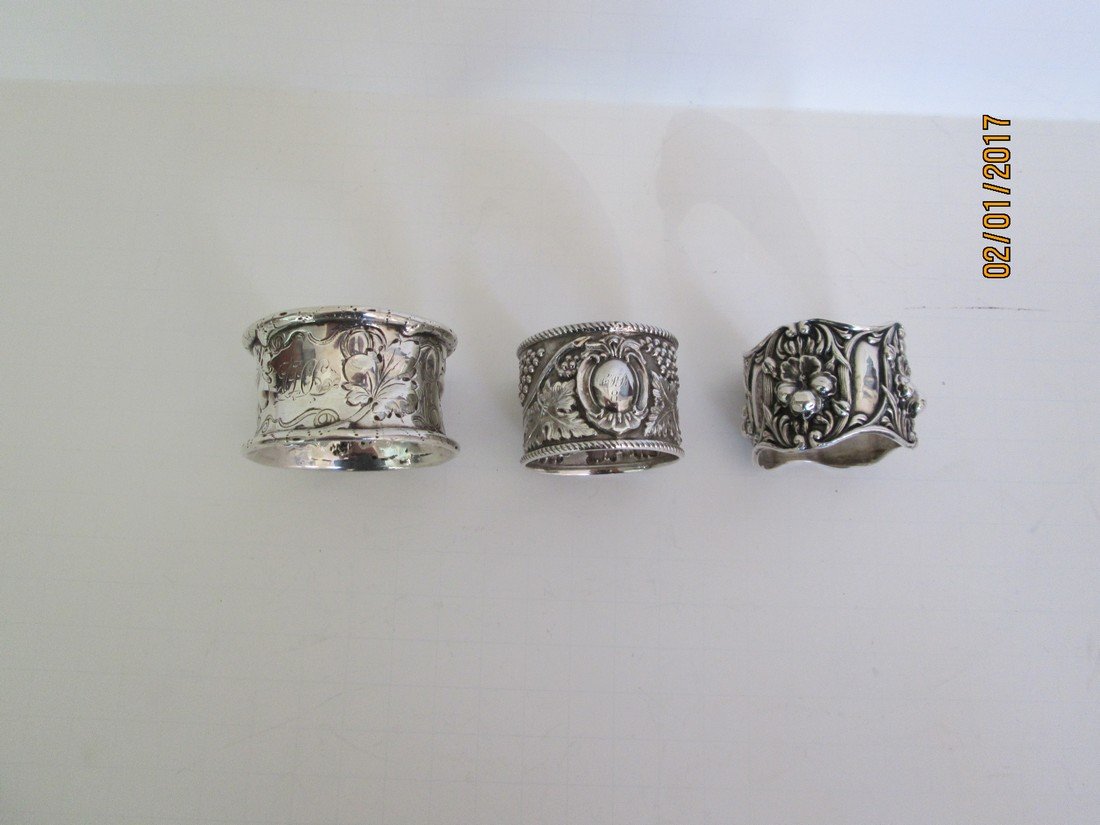 Napkin rings (1 of 2)