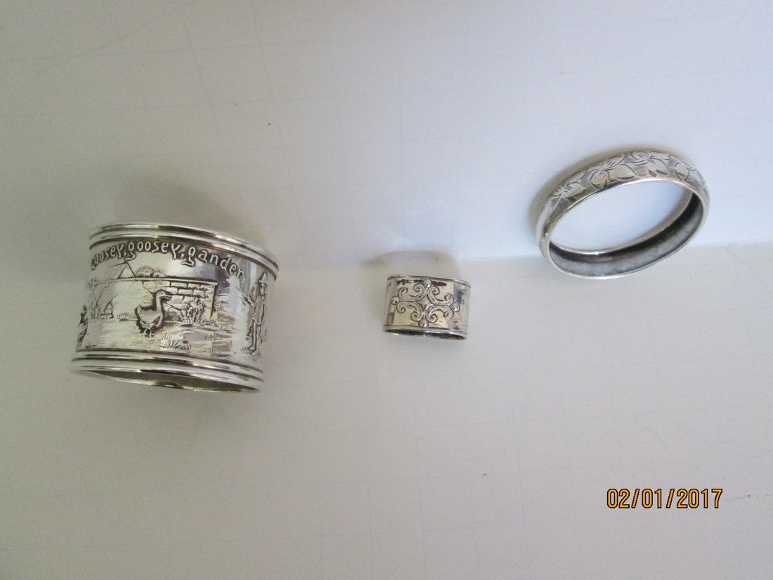 Napkin rings (1 of 2)