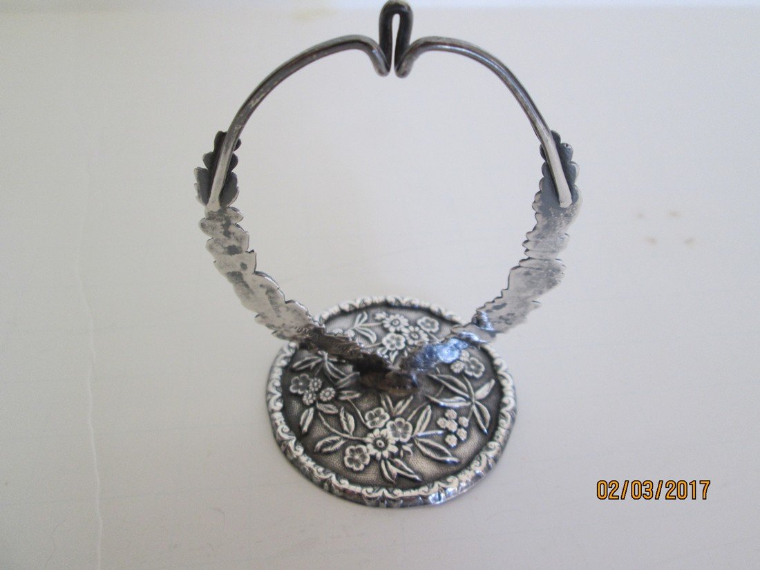 S. Kirk sterling watch holder (1 of 1)