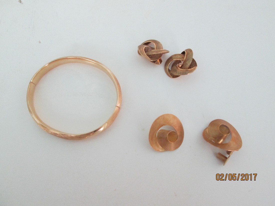 Lot of 14kt gold jewelry (1 of 1)