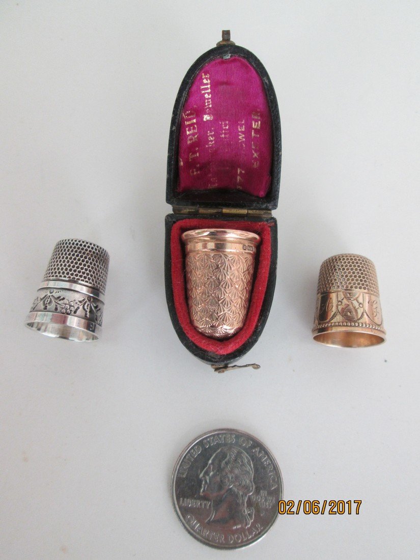 Three collectible thimbles (1 of 4)