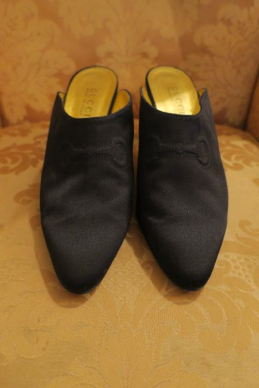 GUCCI Black Satin Mules Shoes (1 of 9)