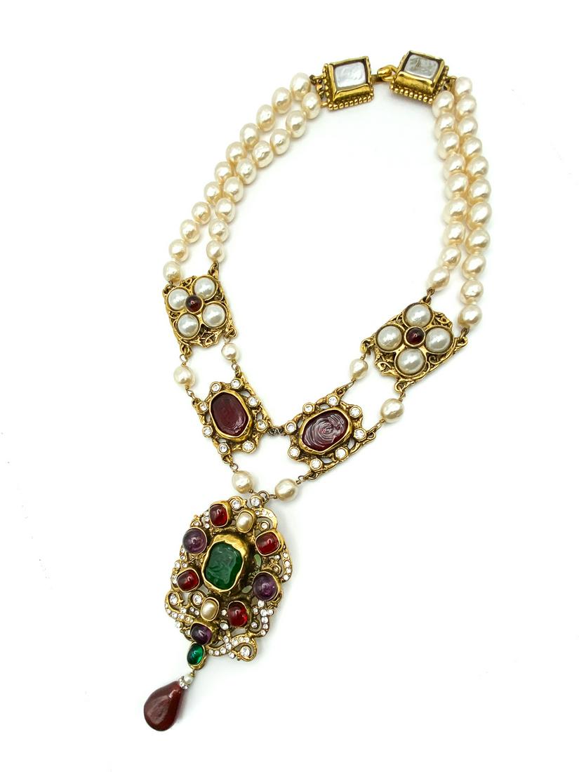 Chanel Necklace. Signed. Baroque pearls, Gripoix Glass. (1 of 2)
