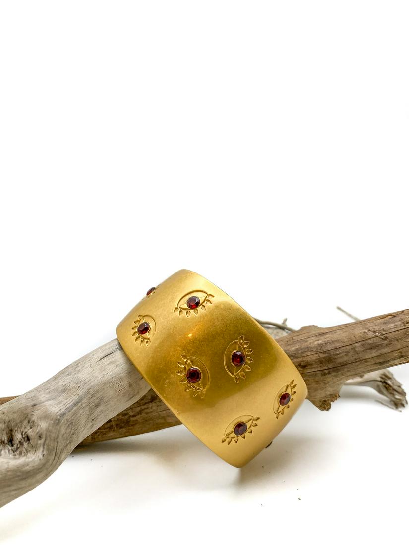 ReBe Garnet Eye Cuff. (1 of 2)