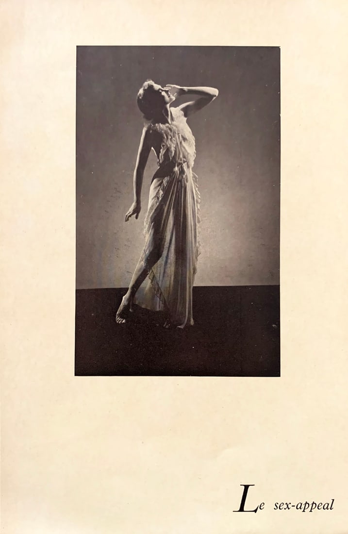 Man Ray. La photographie n est pas l art. 1937.: Editions GLM, Paris 1937. Man Ray, Andre Breton. Portfolio book, presenting the combined work of Andre Breton and Man ray. The portfolio, loose as issued, includes twelve sheets of photo-toned reprodu