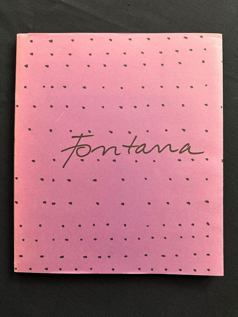 Lucio Fontana, 1988, exhibition catalog, Stedelijk Museum Amsterdam and Whitechapel Art Gallery: Preface by Wim Beeren. Parallel Dutch and English text. Soft cover.