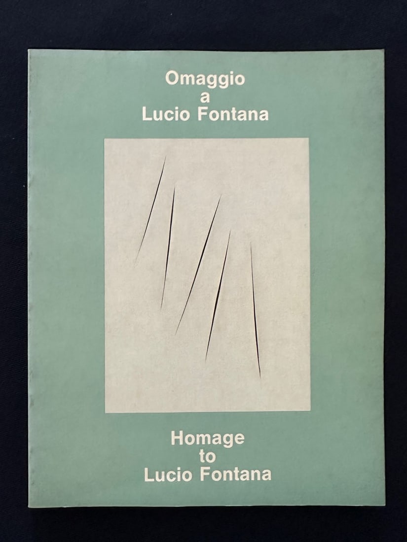 Omaggio a Lucio Fontana, Homage to Lucio Fontana. Catalog. 1988: Curated by Fred Licht, published by Collezione Peggy Guggenheim. Text in Italian and English, preface by Thomas Krens. Soft cover.