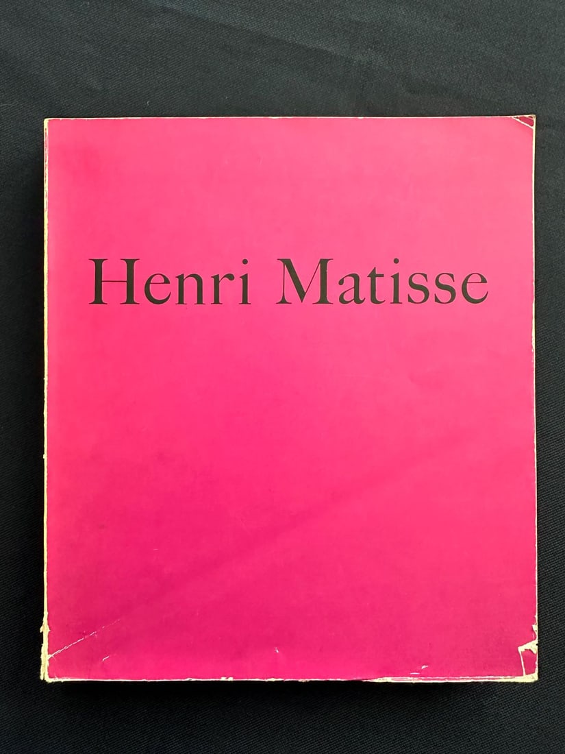 Henri Matisse, Exposition du Centenaire, Grand Palais, Avril-Septembre 1970.: Catalogue redige par Pierre Schneider, Paris 1970. Published by the Ministere d’Etat Affaires Culturelles, Reunion des Musees Nationaux. Soft cover (wear).