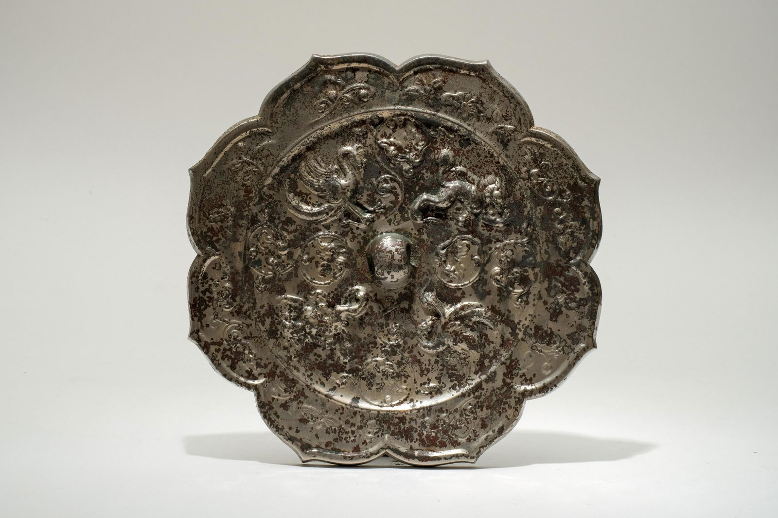 A Double Luan and Lions Bronze Mirror (1 of 8)