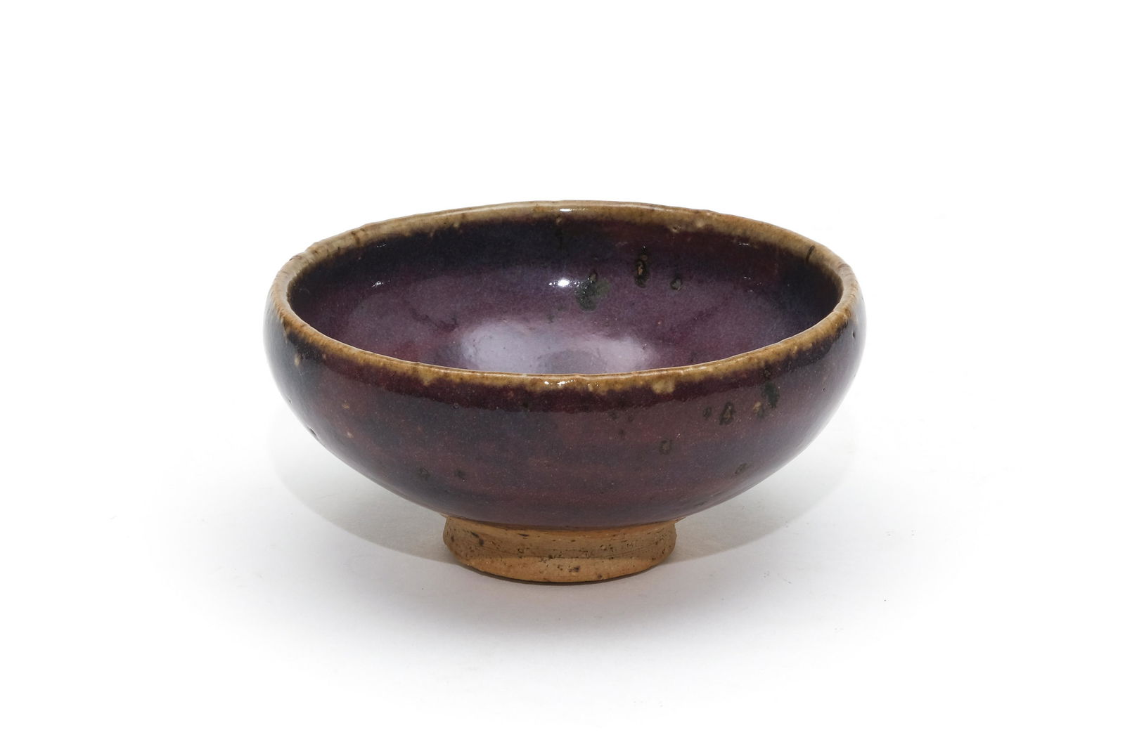 A Jun Ware Red Glazed Tea Bowl (1 of 4)